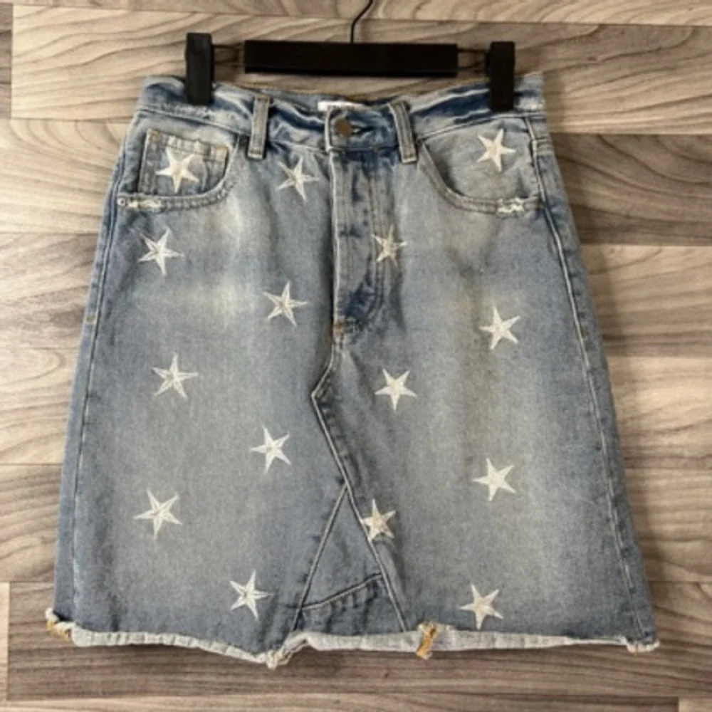 Yelena Denim Skirt Jean Womens 27 Blue Above Knee Raw Hem Stars 4th‎ Of July